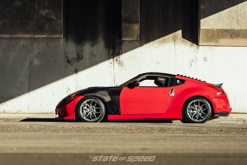 370Z with Momo RF5C Flow form wheels