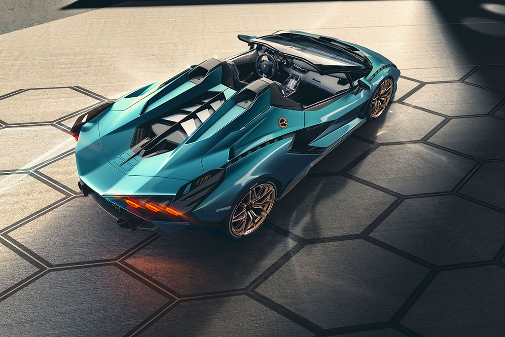 Lamborghini Goes Topless With The Sian Roadster State Of Speed