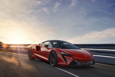 mclaren artura