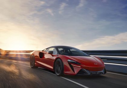 mclaren artura
