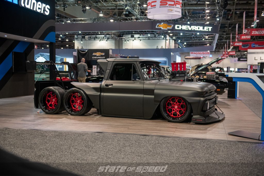 1000HP LSX TANDEM AXLE C10 BY DEBERTI Grey Chevy c10 6x6 at SEMA 2021