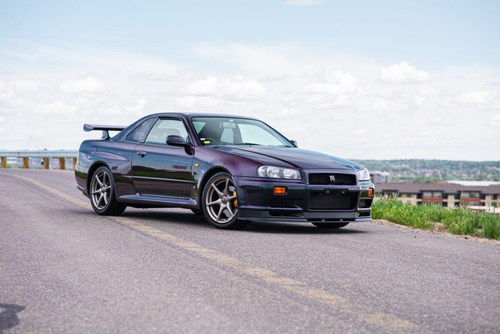 Midnight Purple II 1999 Nissan Skyline GT-R V-Spec 