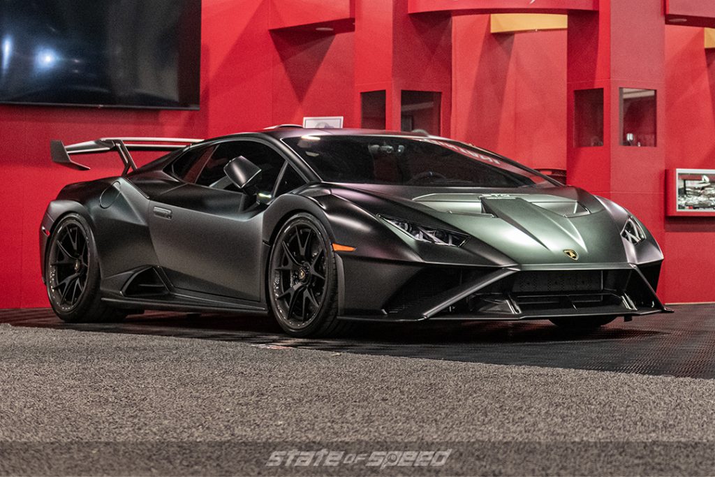 Black Lamborghini Huracan STO at SEMA 2022