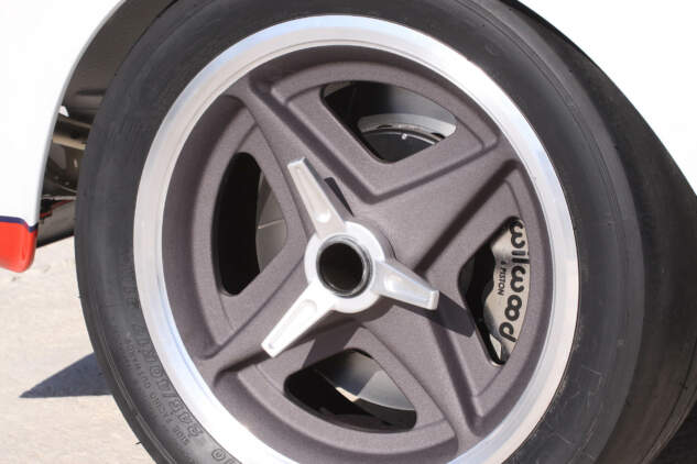 Classic wheels with wildwood brakes