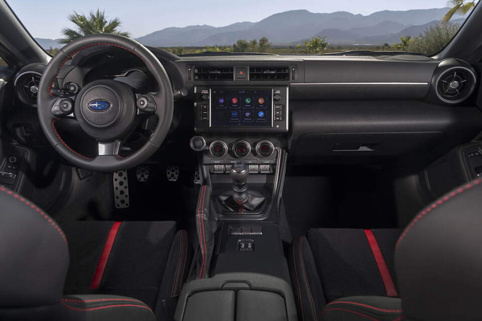 center console and dashboard of 2022 subaru brz
