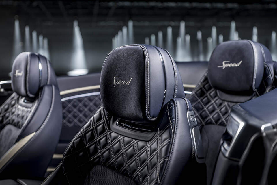 seats in the bentley continental gt speed convertible
