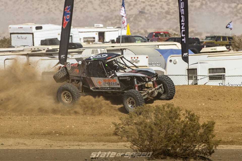 Every Man Challenge racer approaches the finish line at King of the Hammers 2022